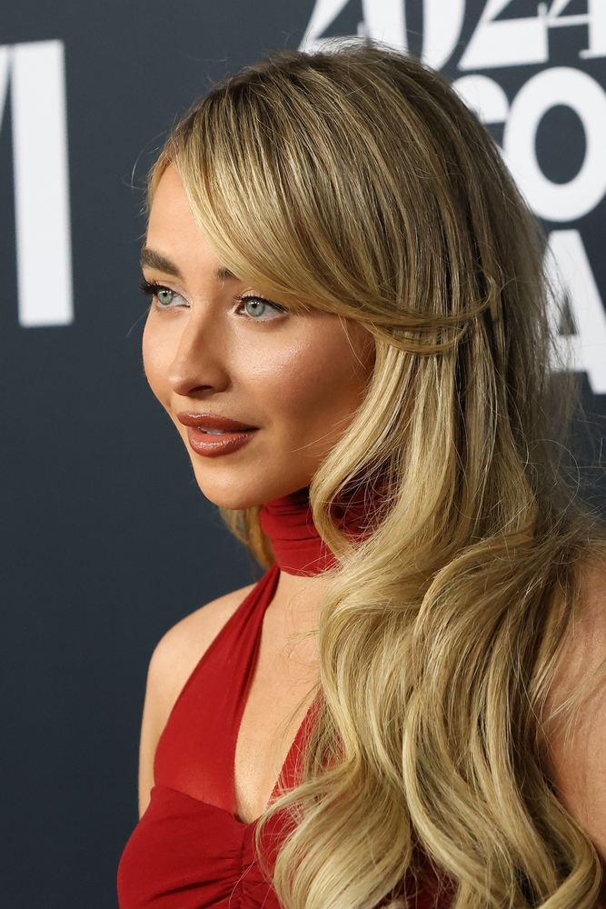 Джошуа Бассетт Сабрина Карпентер Оливия Родриго