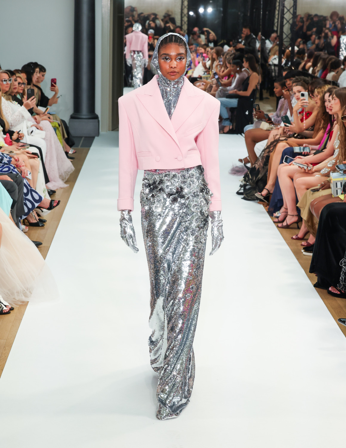 второй день Недели высокой моды