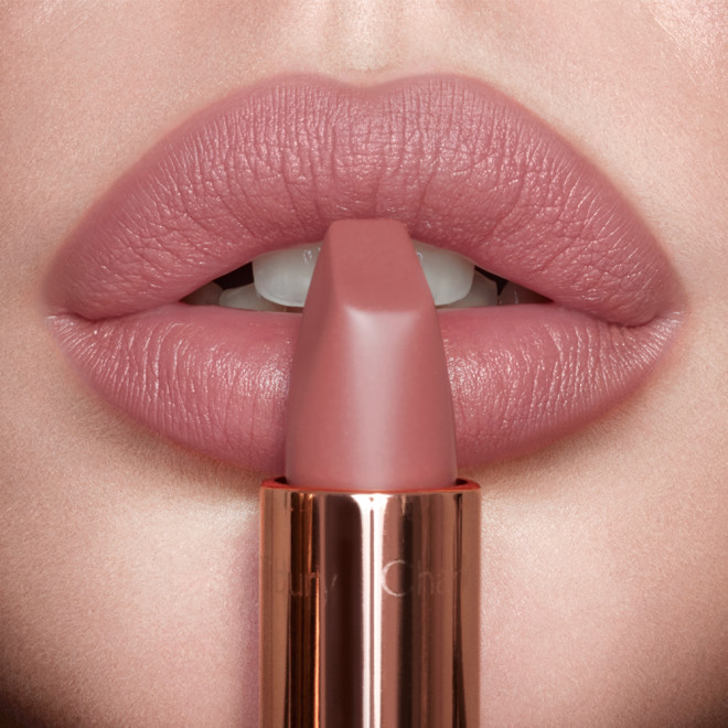 Pillow Talk - культовая помада от Charlotte Tilbury Pillow Talk помада от Charlotte Tilbury
