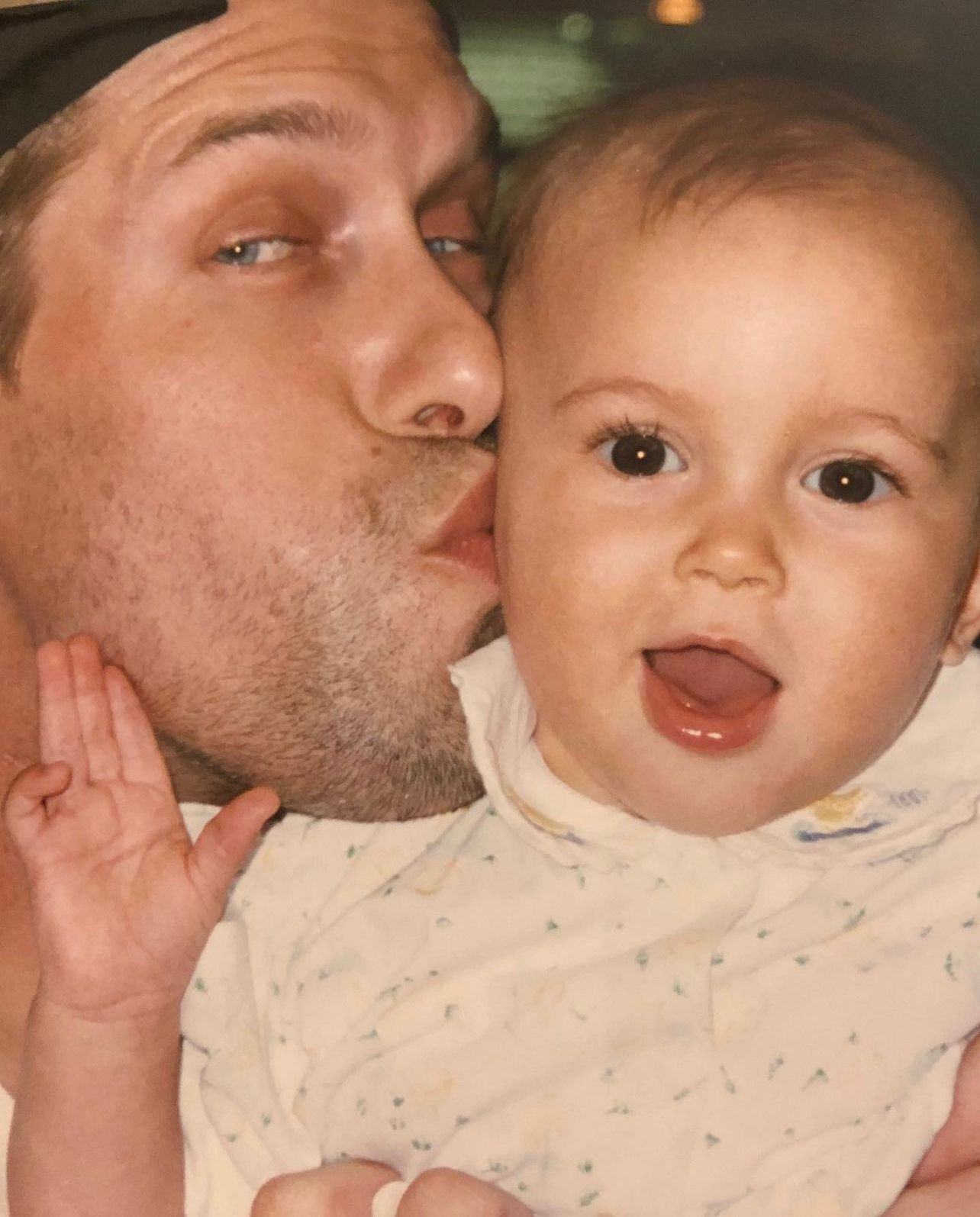 Хейли Бибер с отцом Стивеном Болдуин Хейли Бибер с отцом Стивеном Болдуин