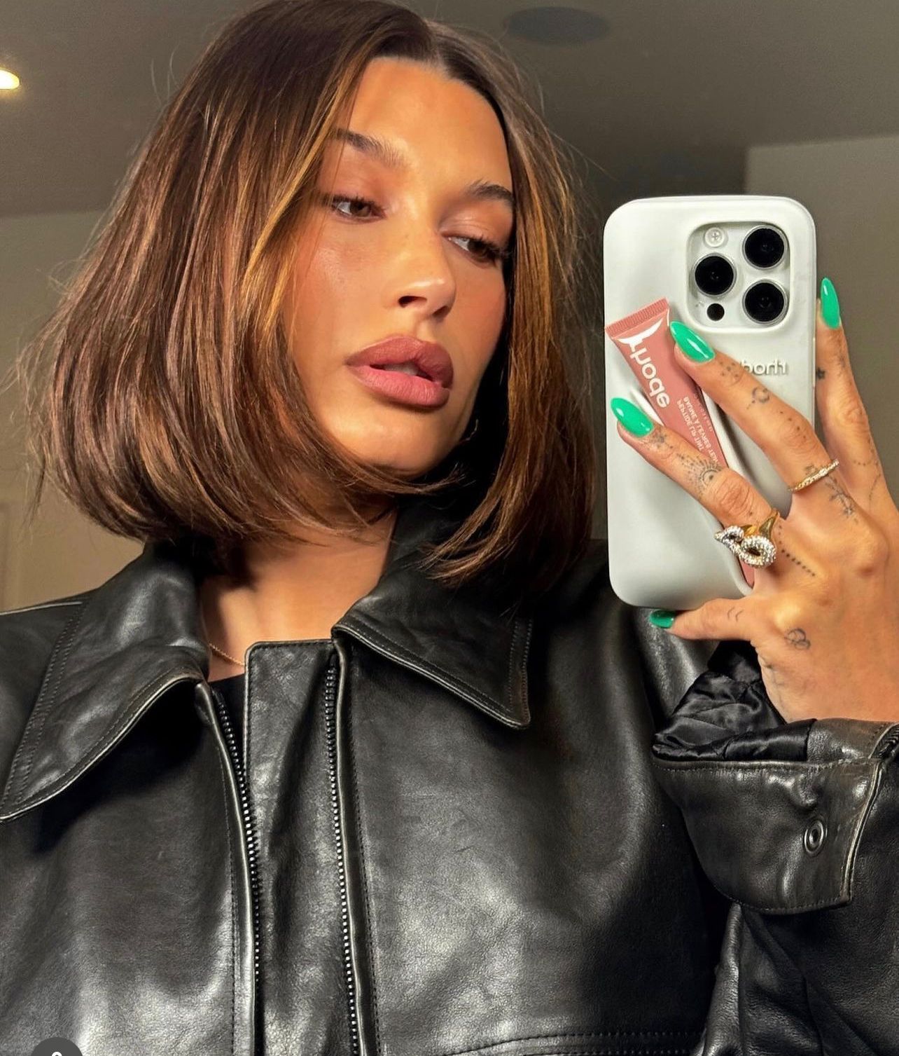 Rhode, чехлы для телефона от Хейли Rhode, чехлы для телефона от Хейли