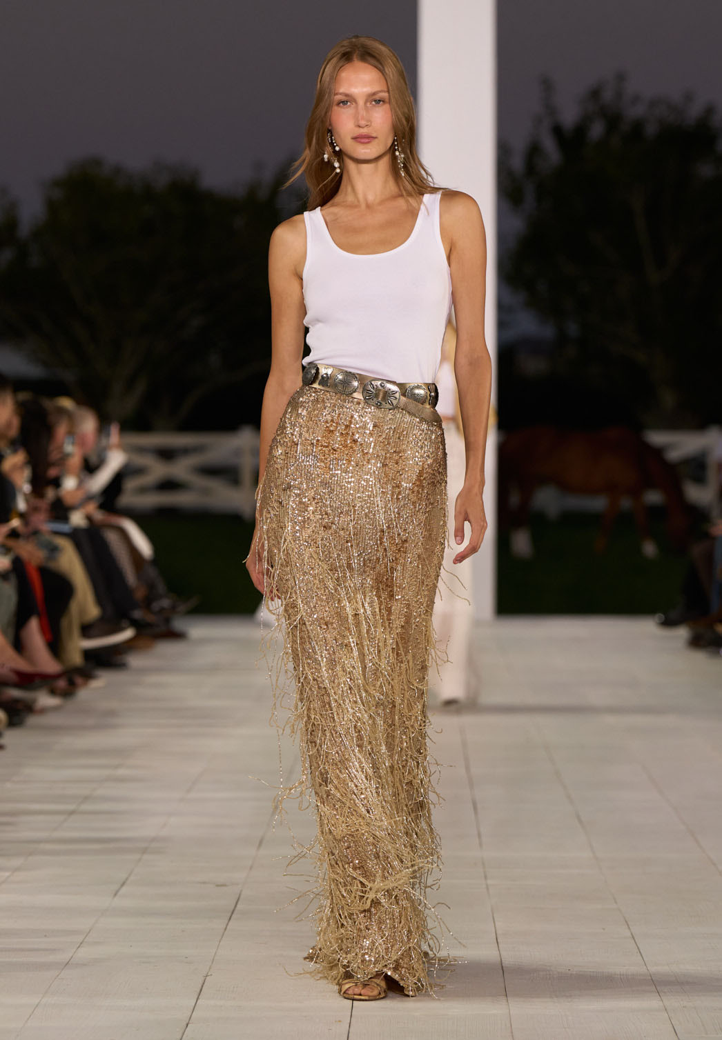 показ Ralph Lauren SS 2025 