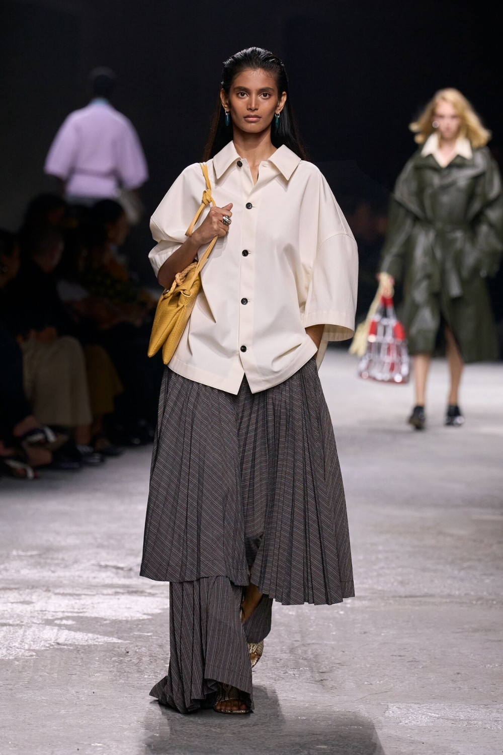 Неделя моды в Милане SS 2025