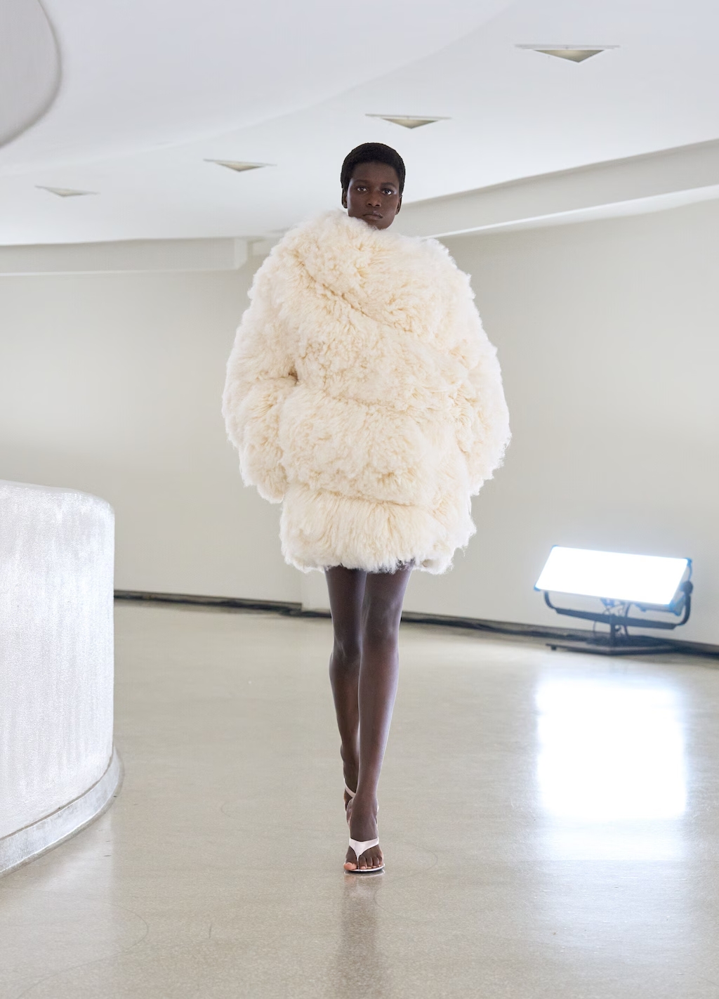 показ Alaïa SS 2025