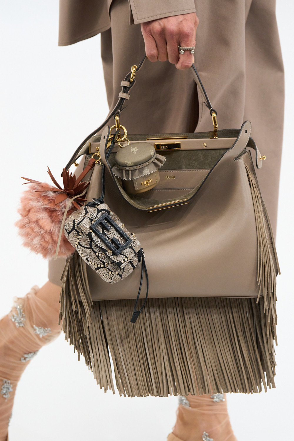 коллекция Fendi SS 2025