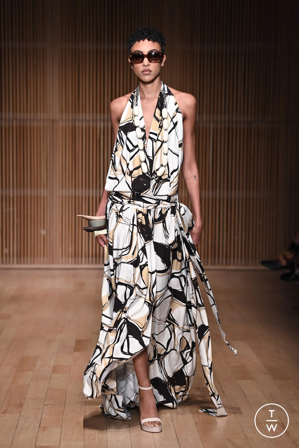 Неделя моды в Нью-Йорке SS 2025