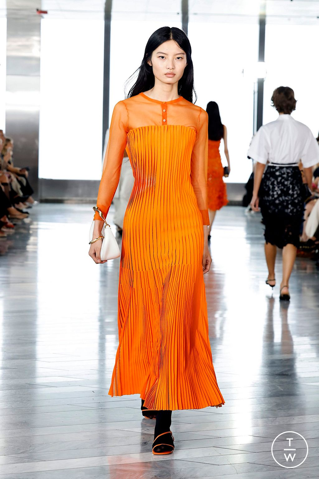 Неделя моды в Нью-Йорке SS 2025