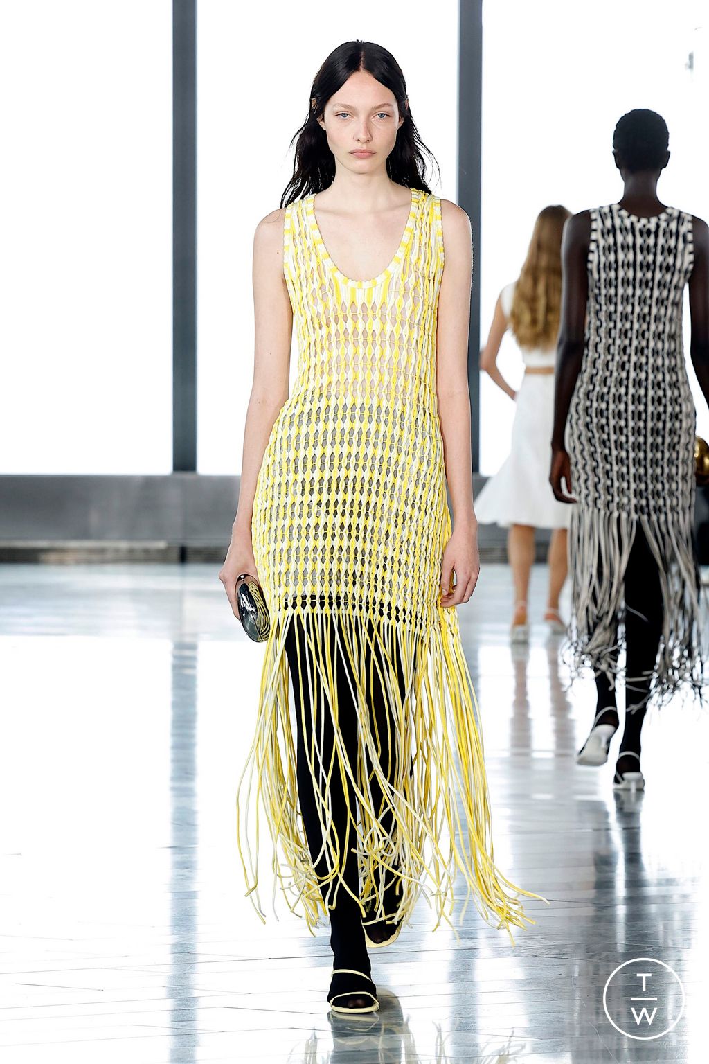 Неделя моды в Нью-Йорке SS 2025