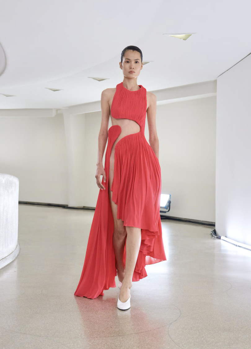 показ Alaïa SS 2025