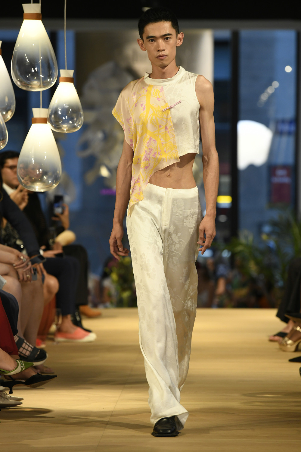 Неделя моды в Нью-Йорке SS 2025