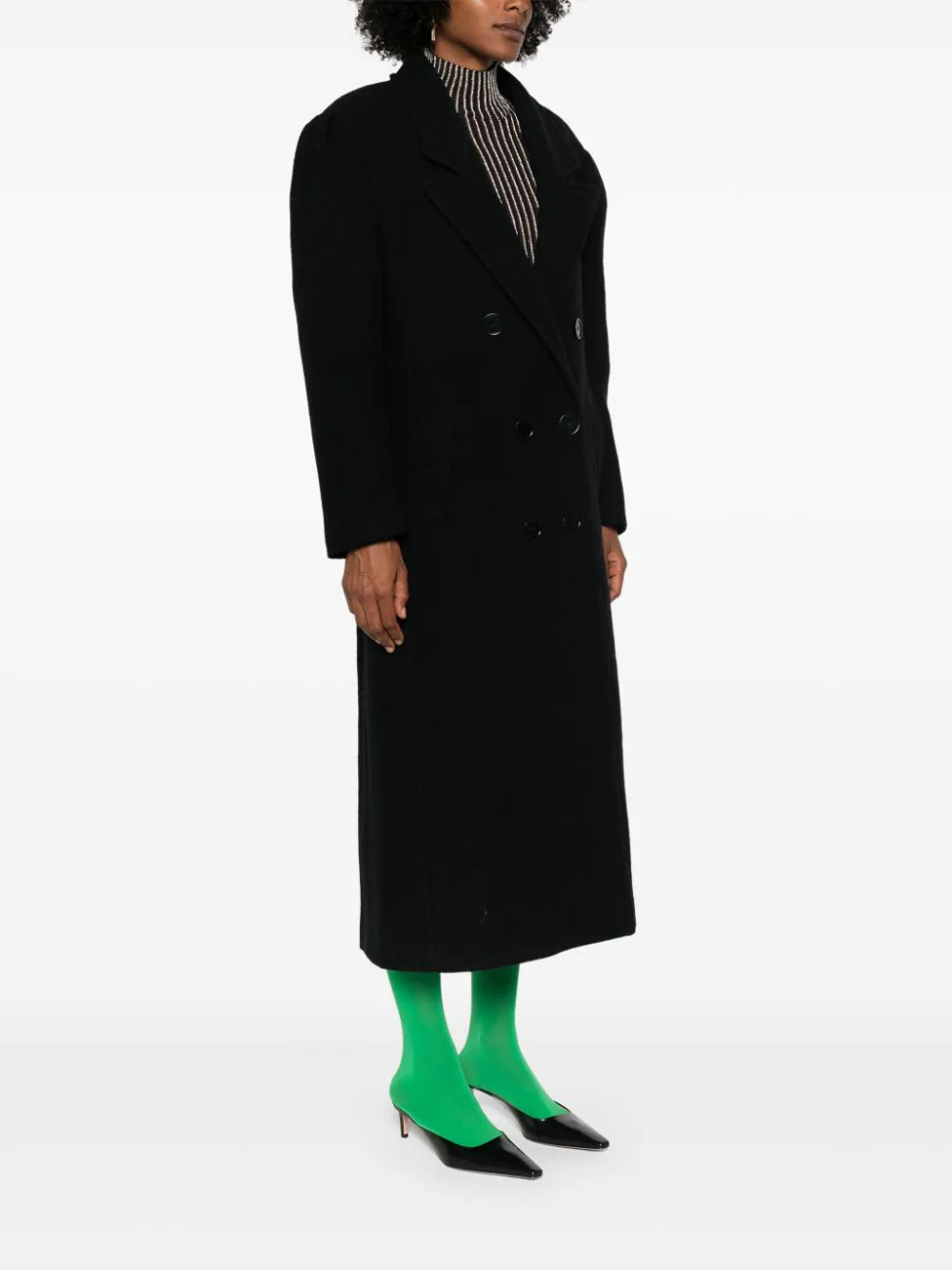 где купить черное пальто