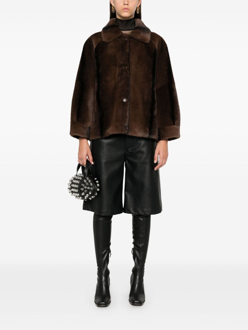 короткая шуба тренд