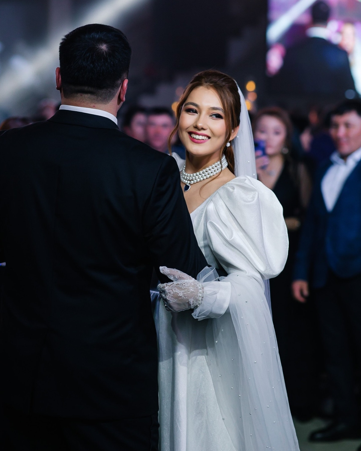 Әйел оргазмы және қатты секс туралы порно видео