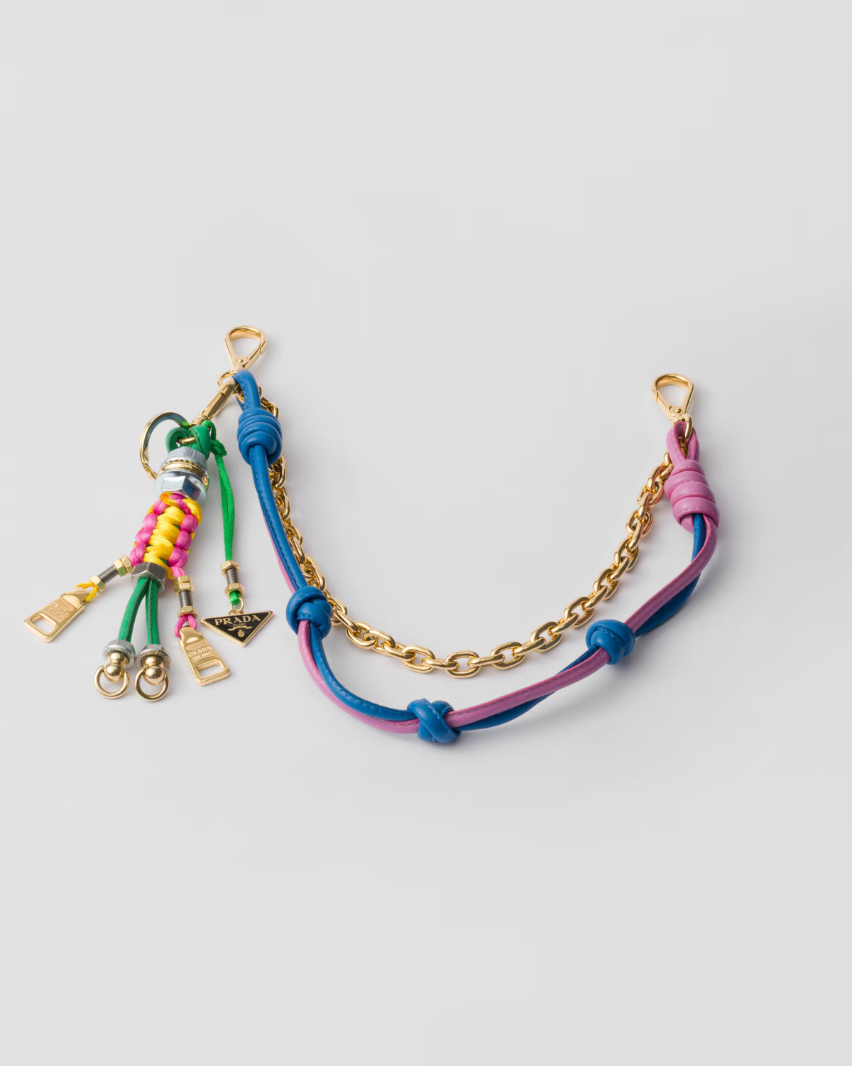 брелоки для сумок Prada