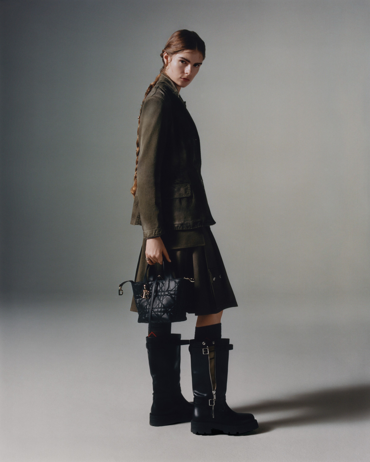 Dior Toujours в вертикальной