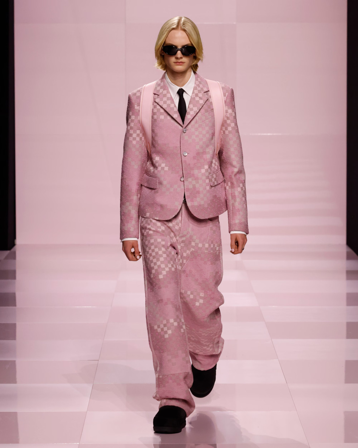 коллекция Louis Vuitton NIGO