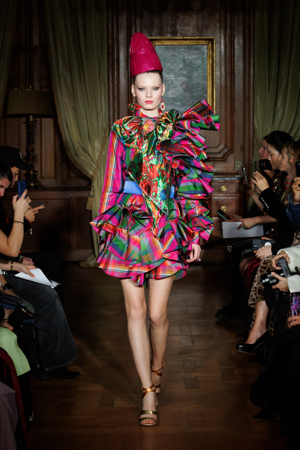 второй день Недели высокой моды