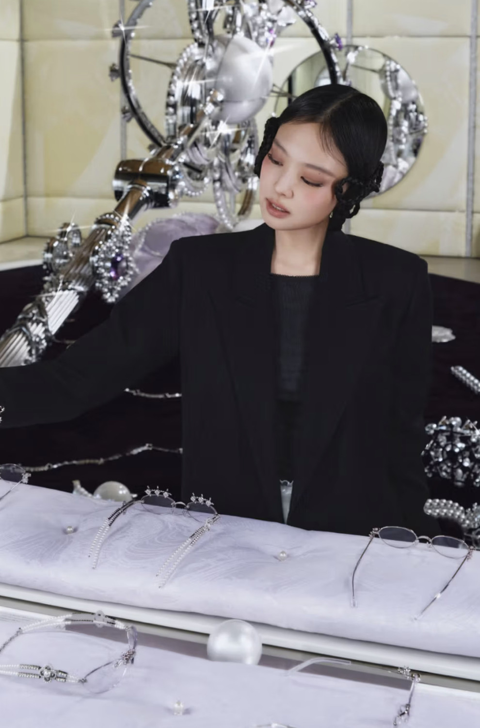 Дженни BLACKPINK Gentle Monster