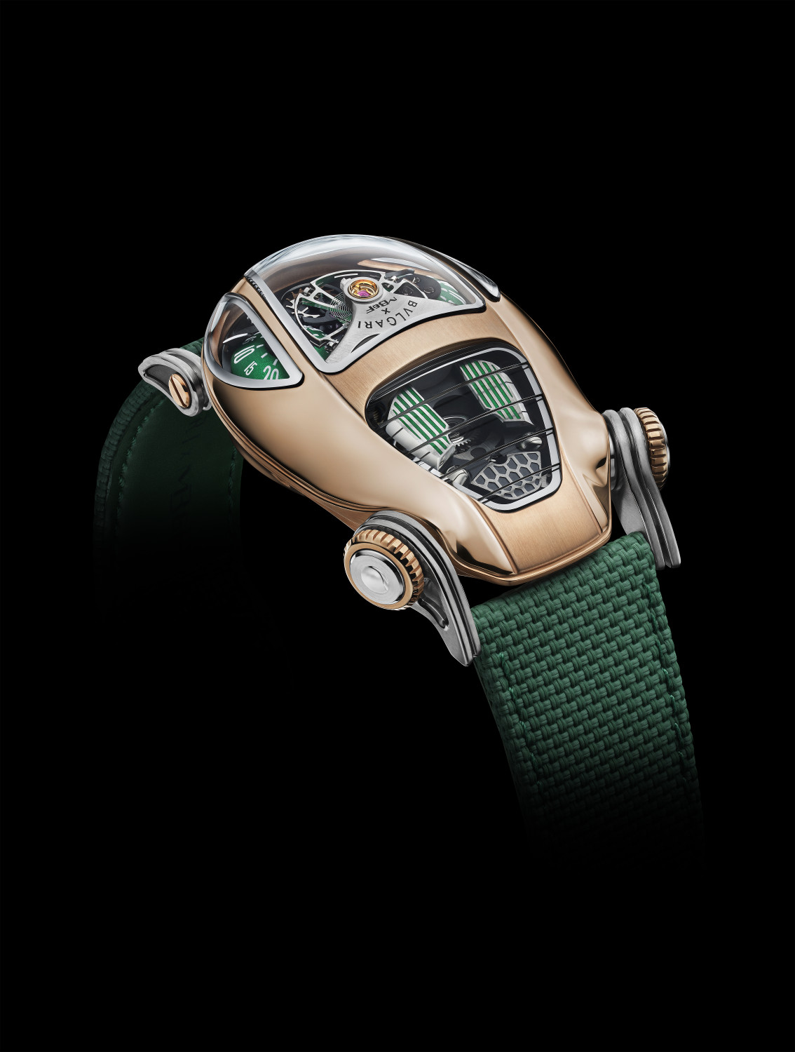 часы Serpenti Bvlgari MB&F
