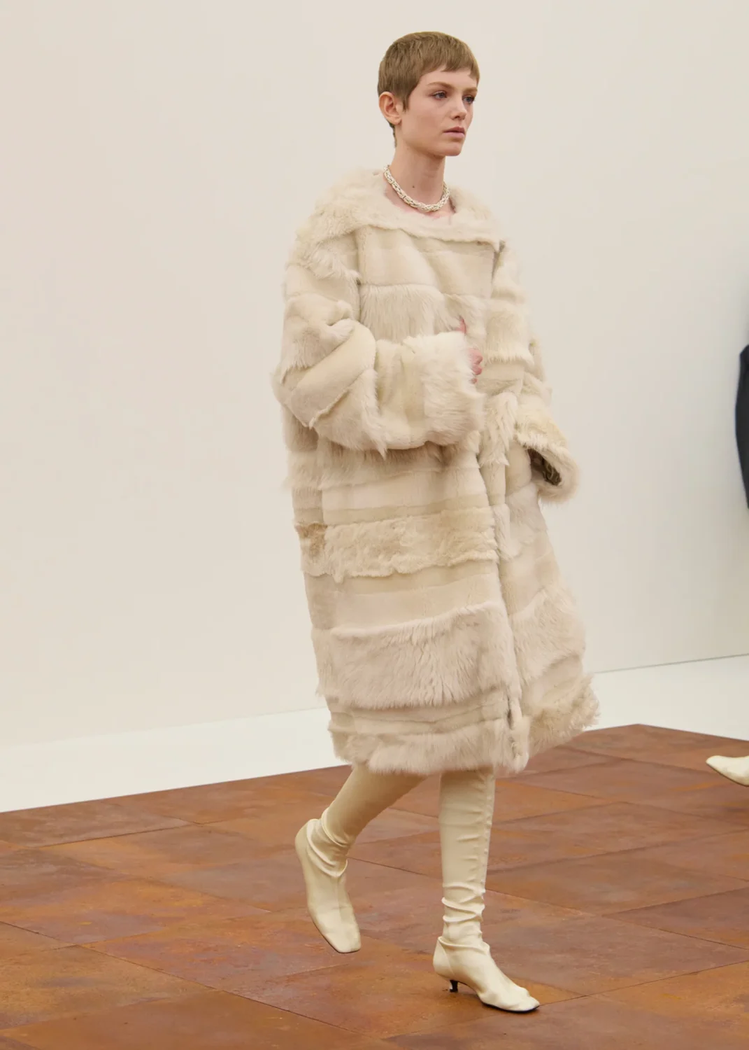 коллекция Toteme FW 2025