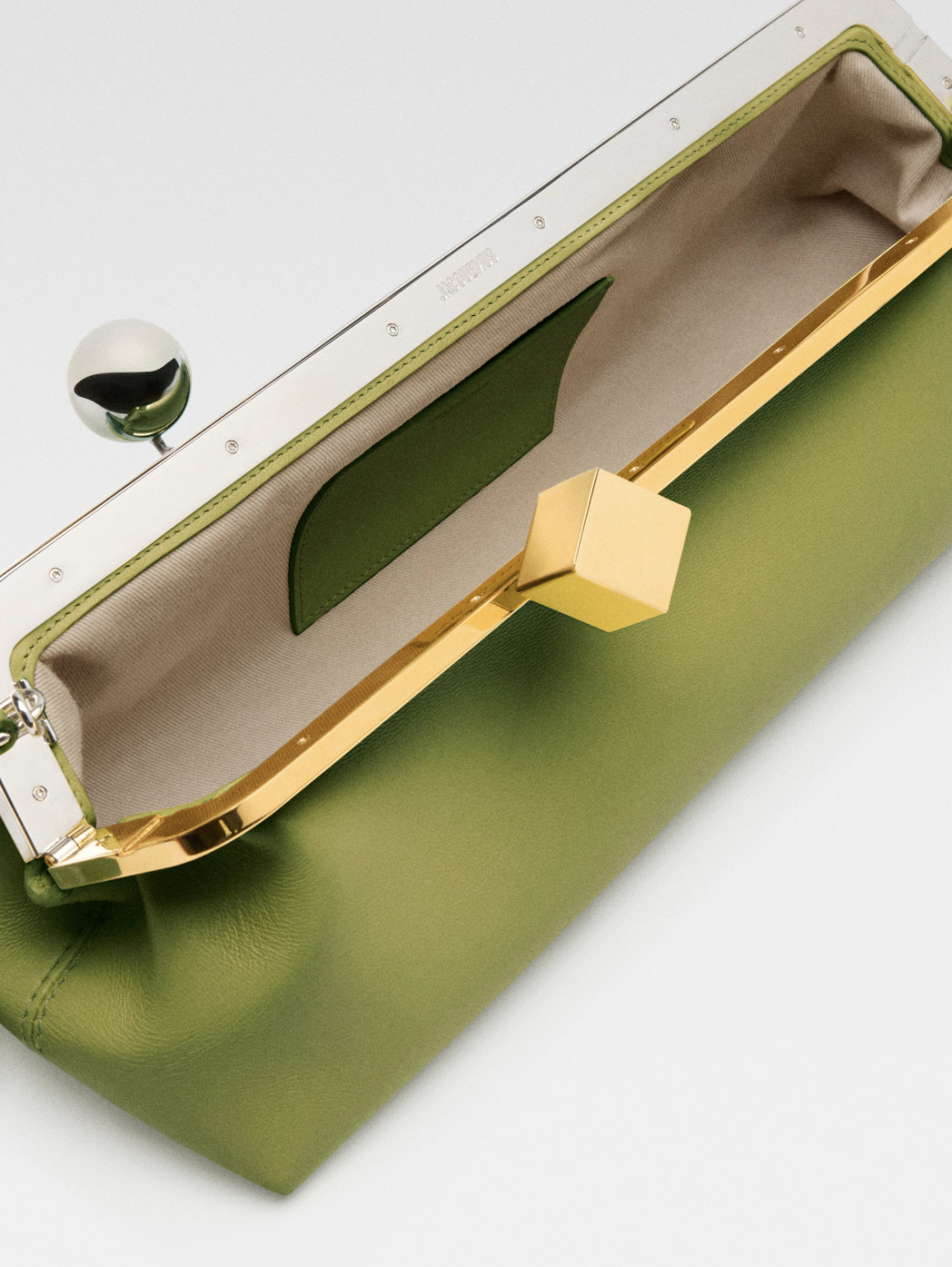 The Salon Clutch сумка Jacquemus