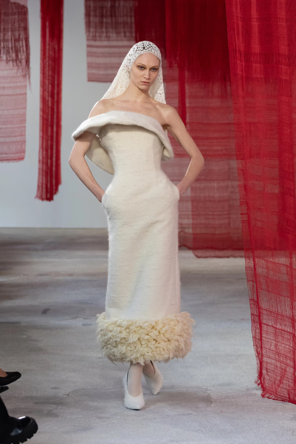 коллекция Magda Butrym FW 2025
