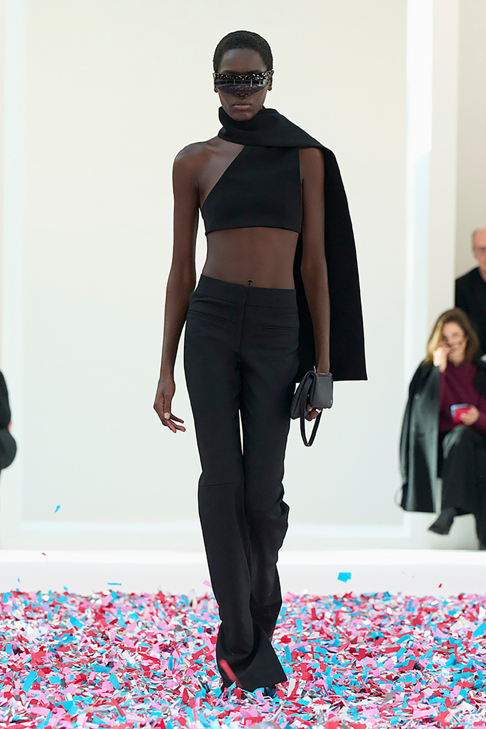 показ Courrèges FW 2025