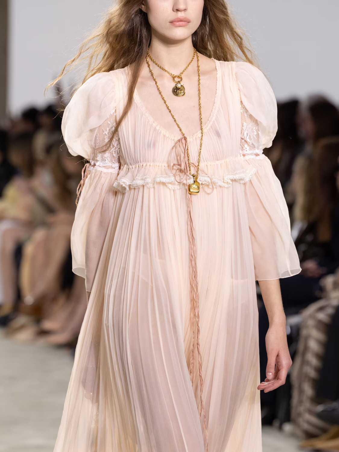 коллекция Chloé FW 2025