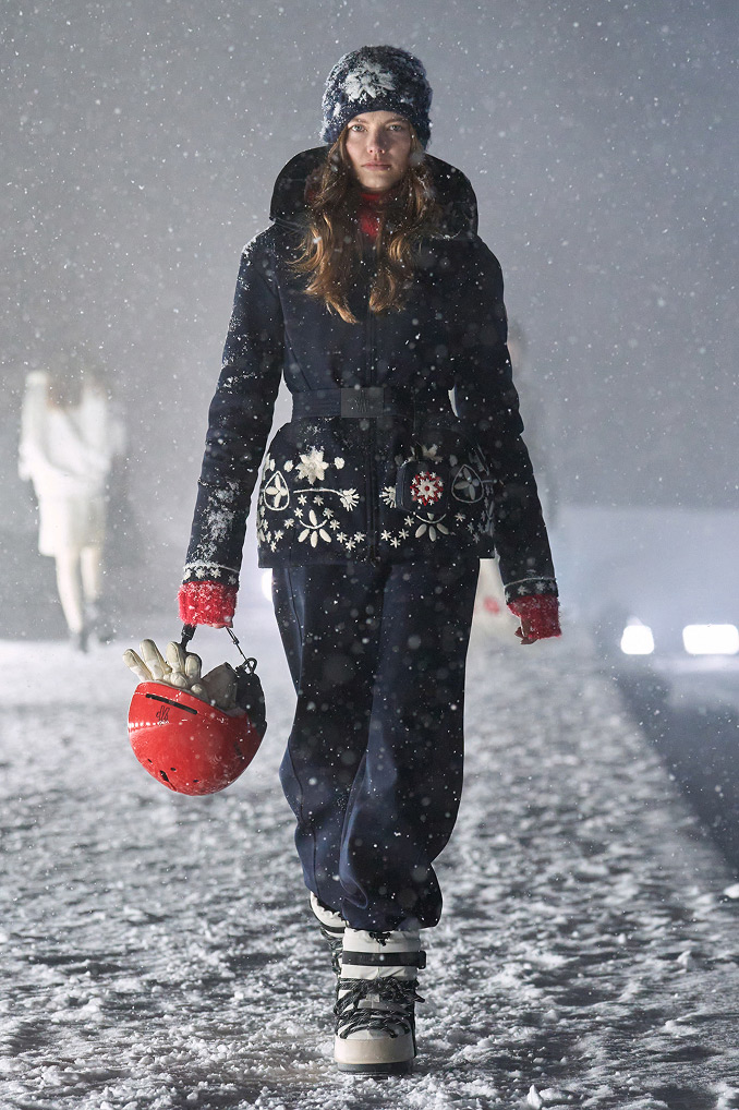 показ Moncler Grenoble FW 2025