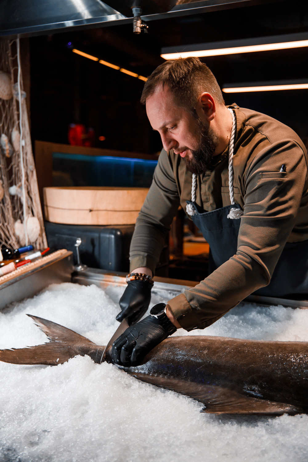 Торт в форме медузы и миллион тенге в подарок: как ресторан «Рыба Пила» отметил свой четвертый день рождения