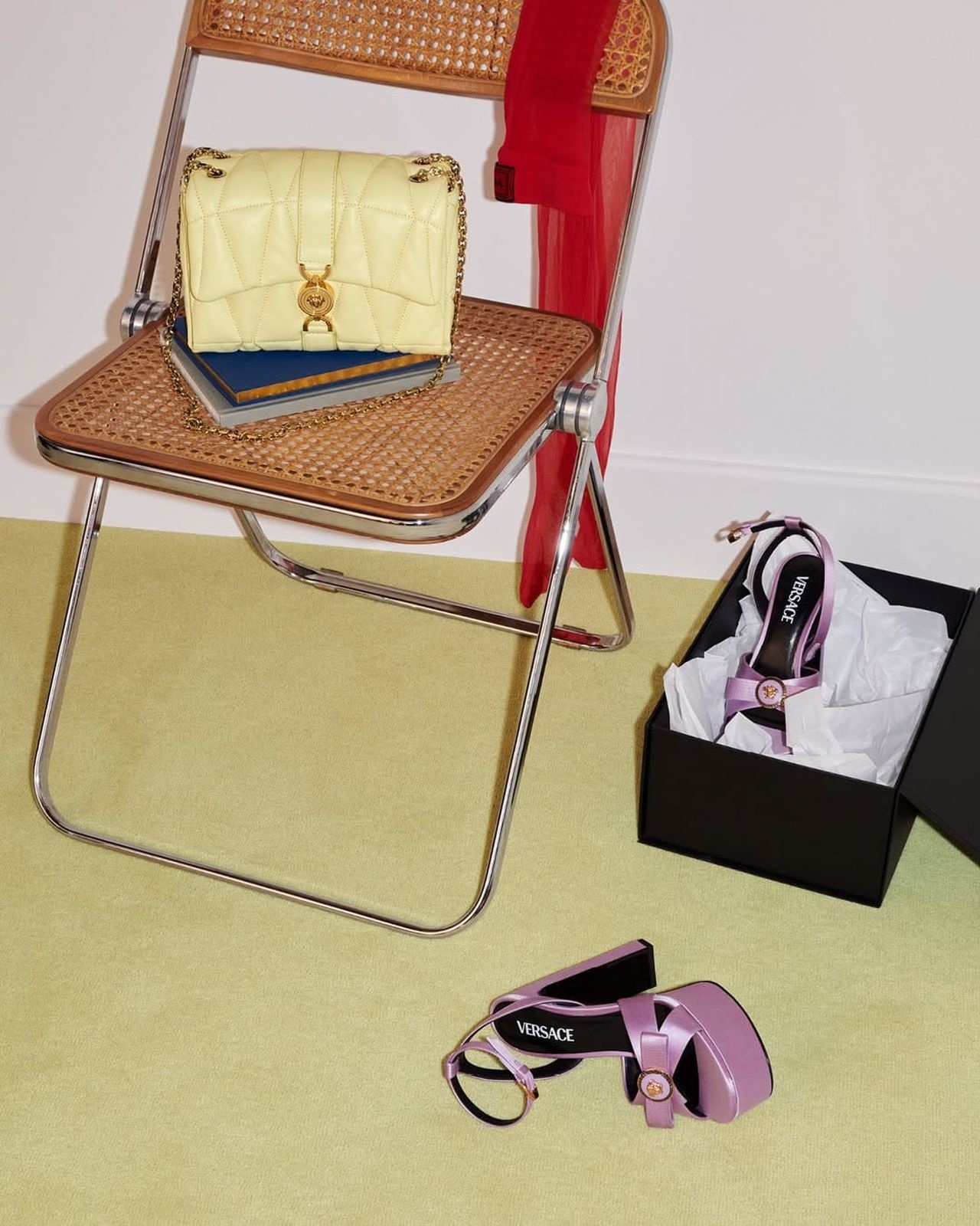 кампейн Versace SS 2025