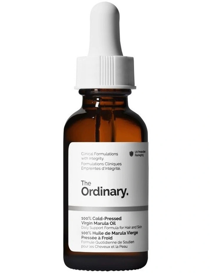 Скажи «пока» выбившимся прядям: 9 действенных средств для непослушных волос