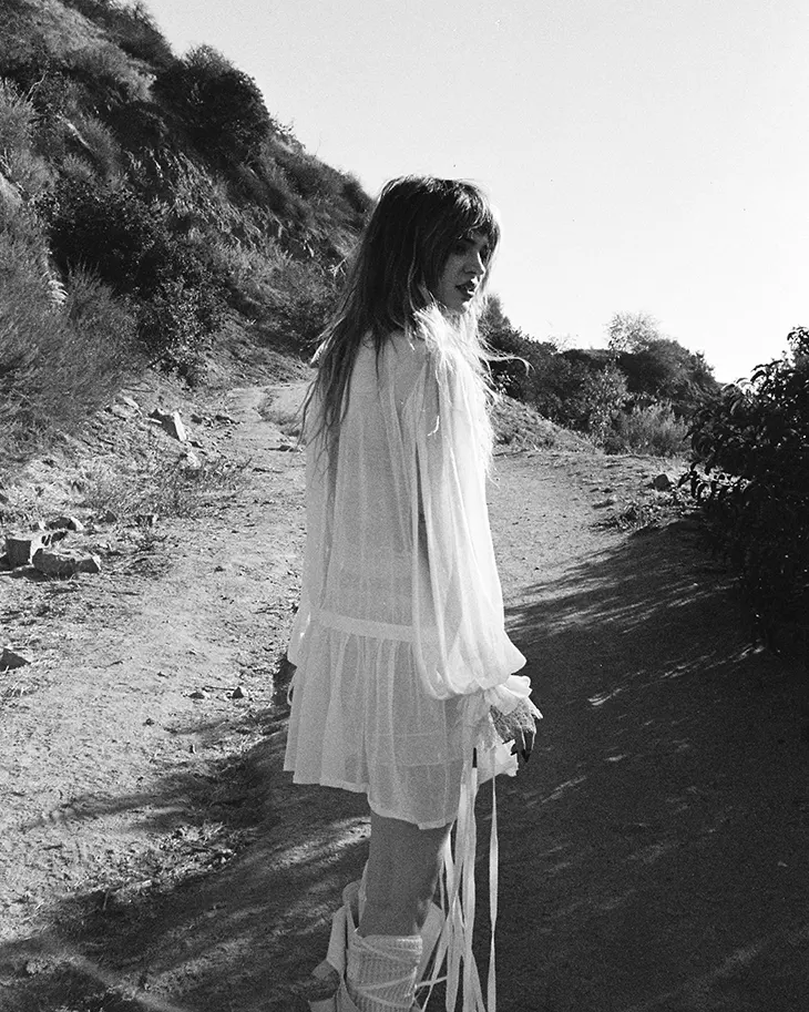 кампейн Ann Demeulemeester SS 2025