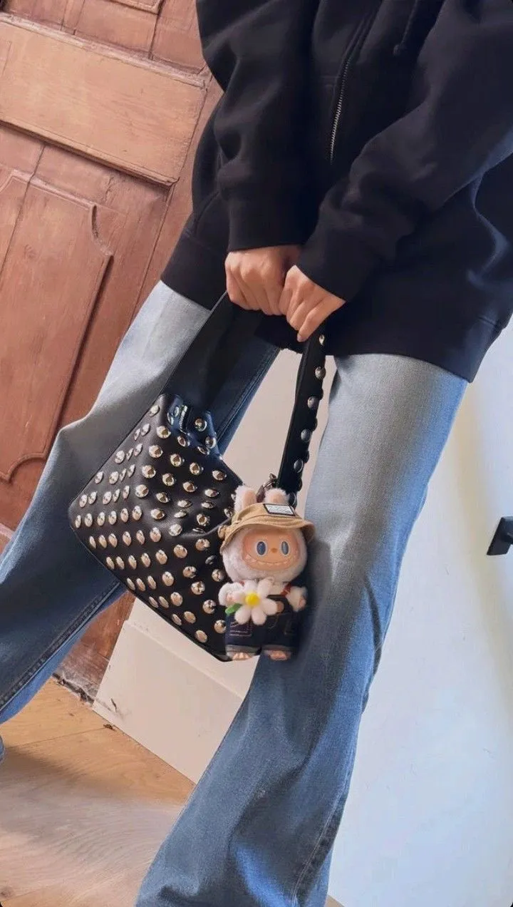 Labubu игрушка 