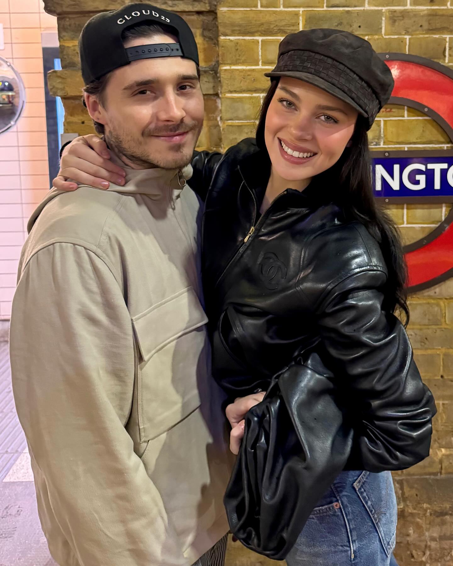 Непростые отношения: почему Никола Пельтц-Бекхэм считает родителей своего мужа «токсичными»?