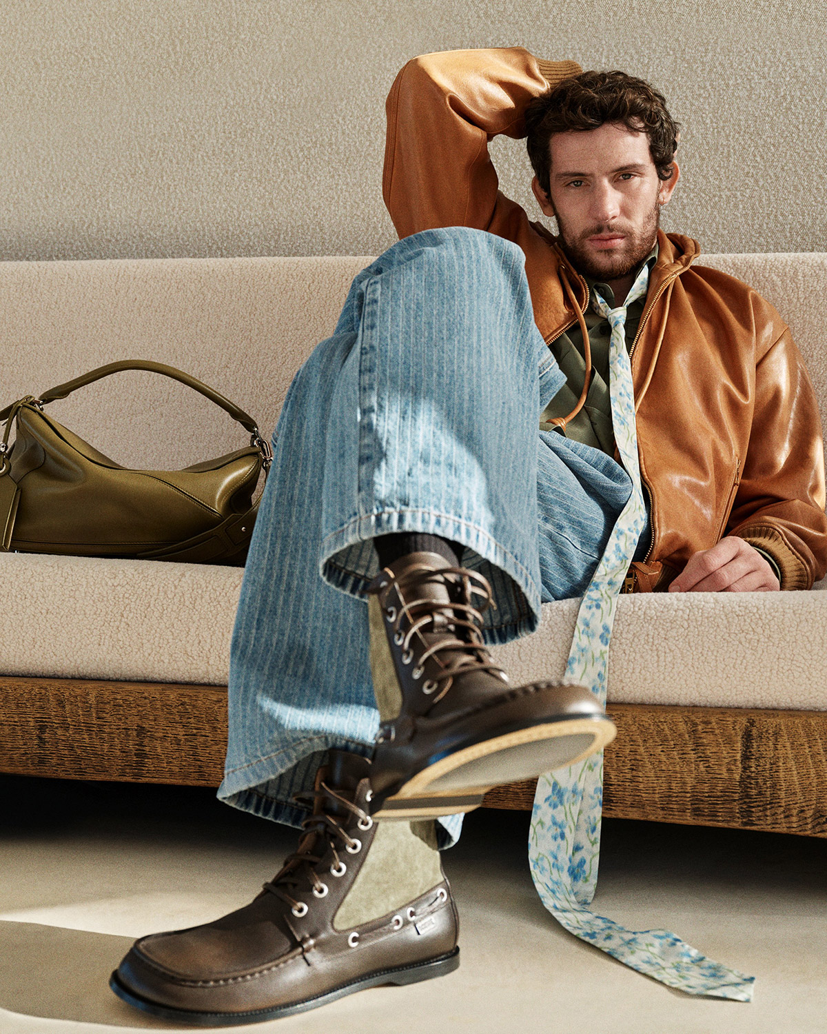 Грета Ли LOEWE