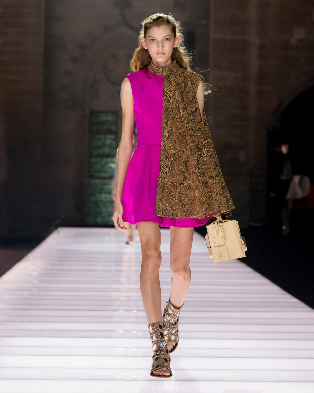 показ Louis Vuitton Cruise 2026