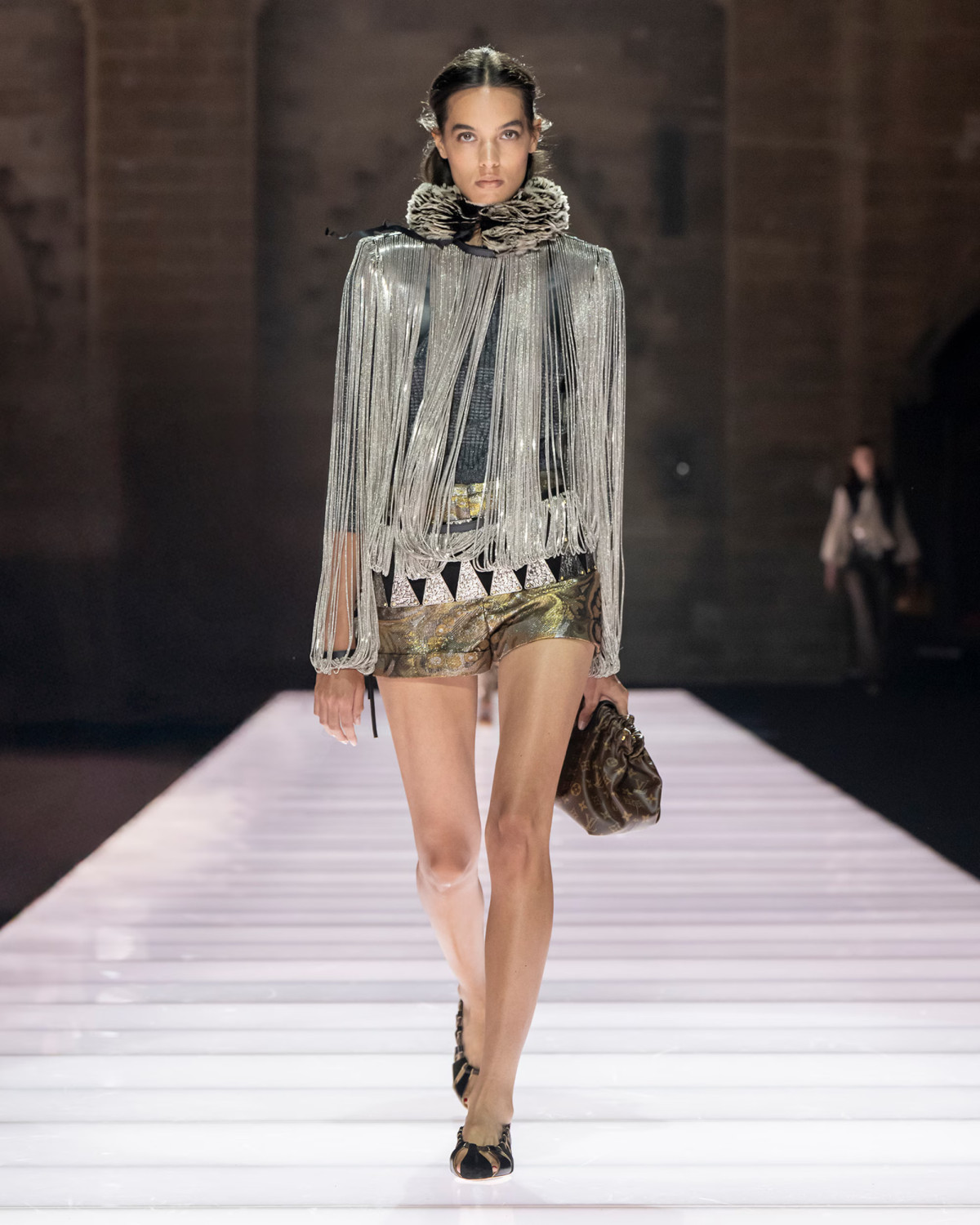 показ Louis Vuitton Cruise 2026