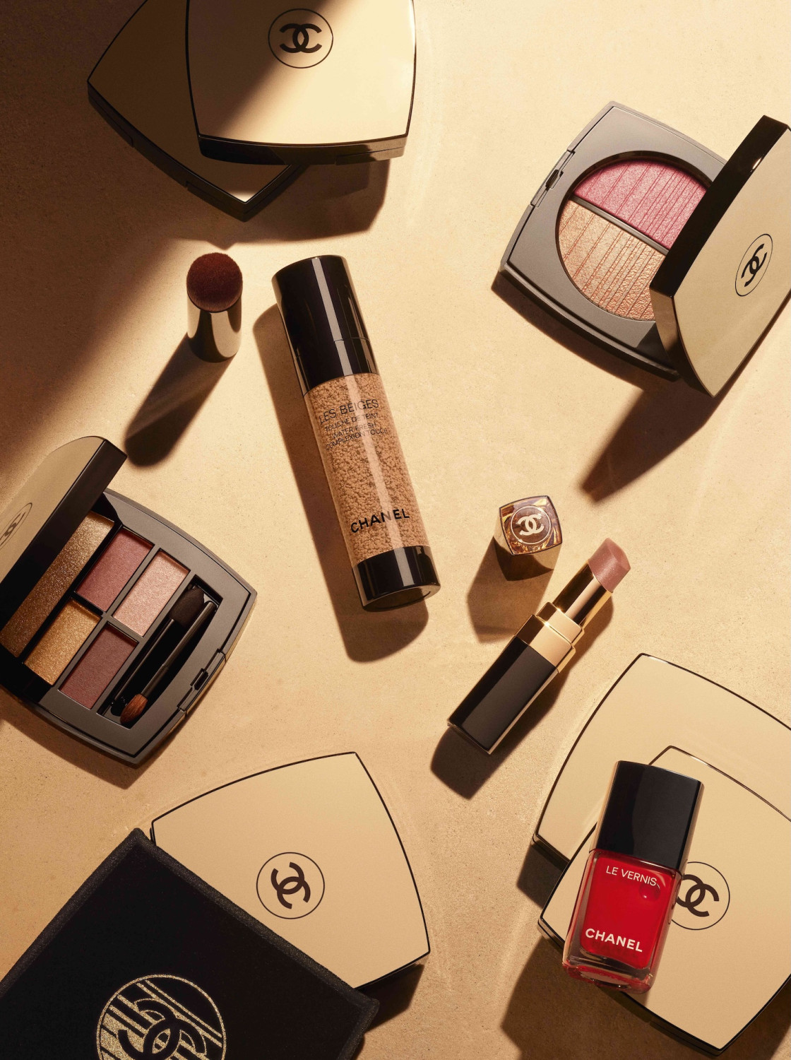 Les Beiges — новая коллекция макияжа от Chanel для твоего идеального летнего образа