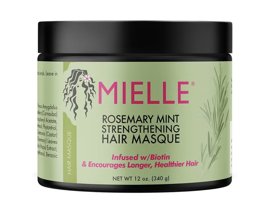 11 лучших масок для роста и укрепления волос