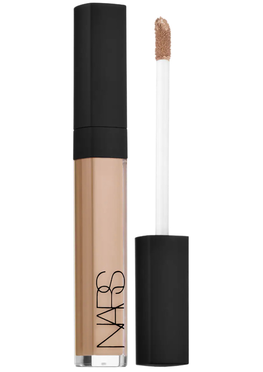 6 лучших консилеров для зрелой кожи: как их использовать