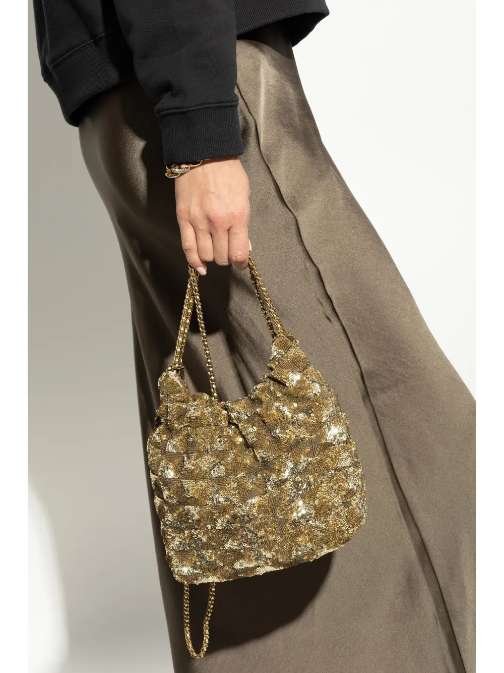 блистательные сумки лето 2025