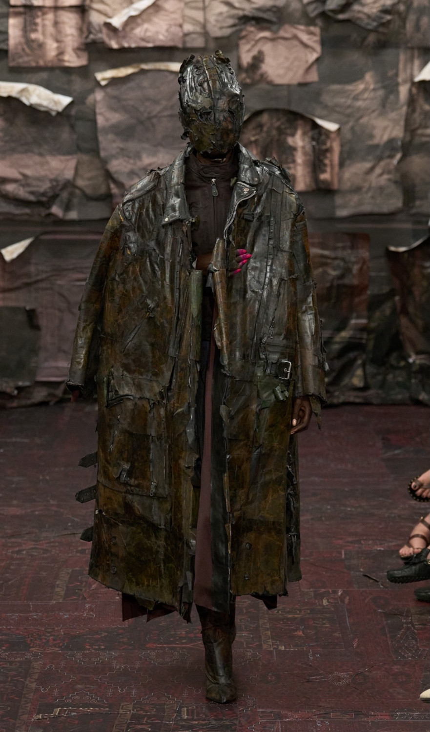 дебют Гленна Мартенса Margiela