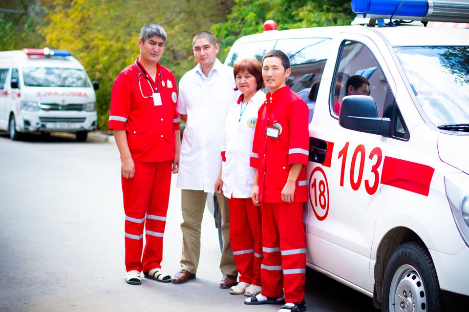 Каково это – работать волонтером на скорой