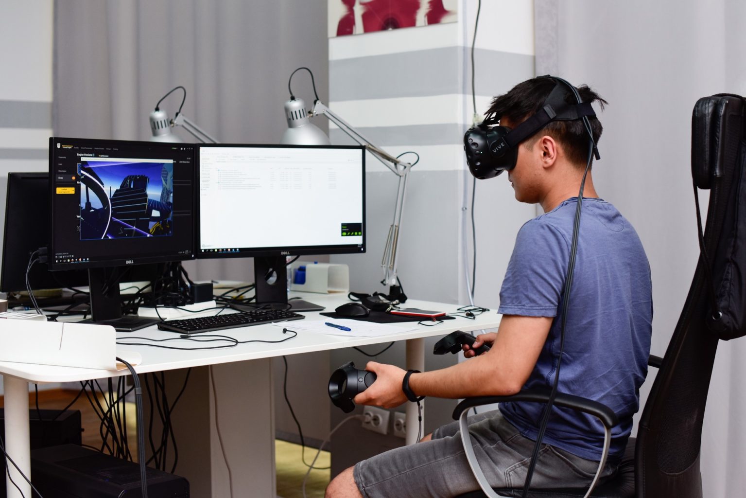 виртуальную реальность