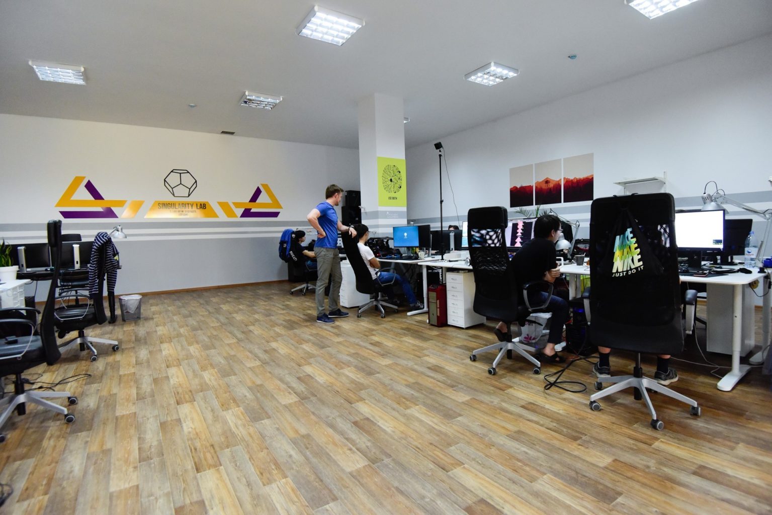 виртуальную реальность