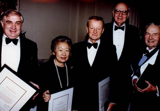 Трехсторонняя комиссия теории заговора