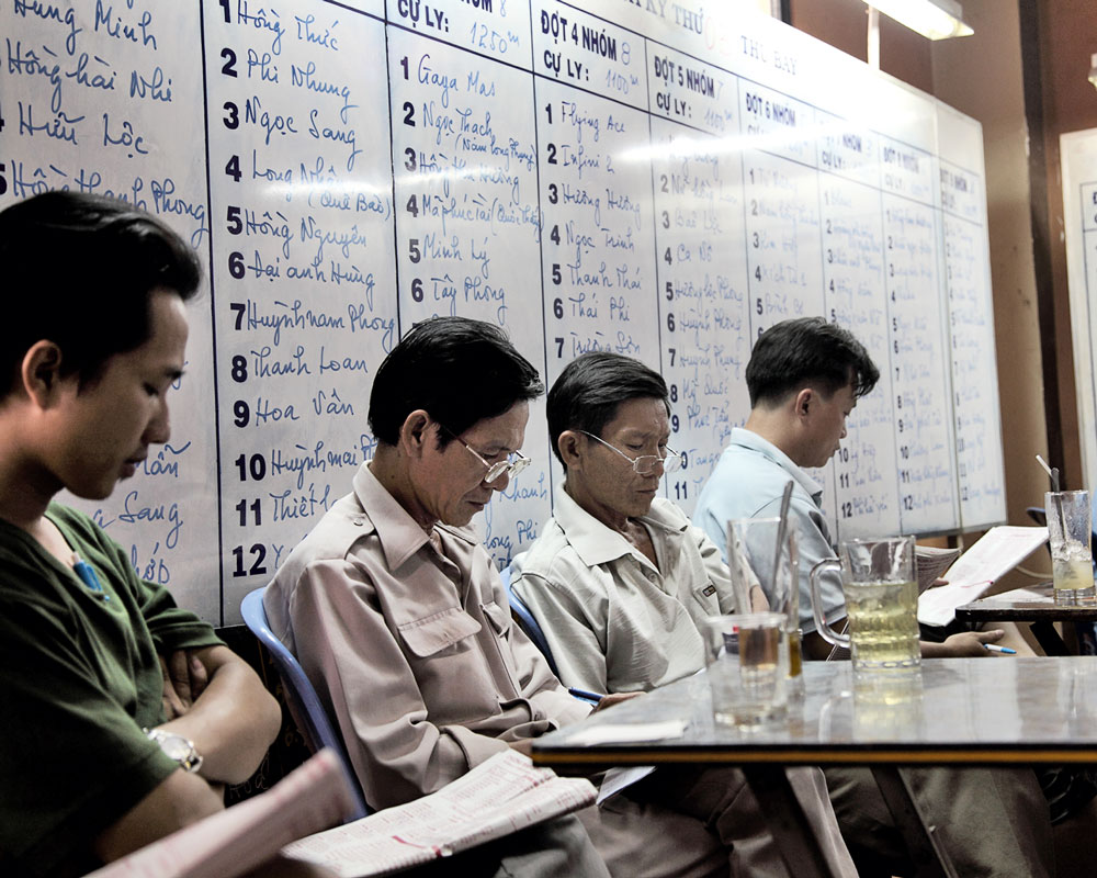 Хошимин Вьетнам фотопроект конные лошадиные скачки