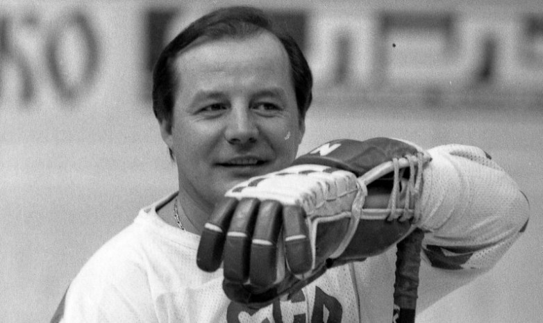 Борис Александров Зал славы хоккей СССР Казахстан Усть-Каменогорск спорт