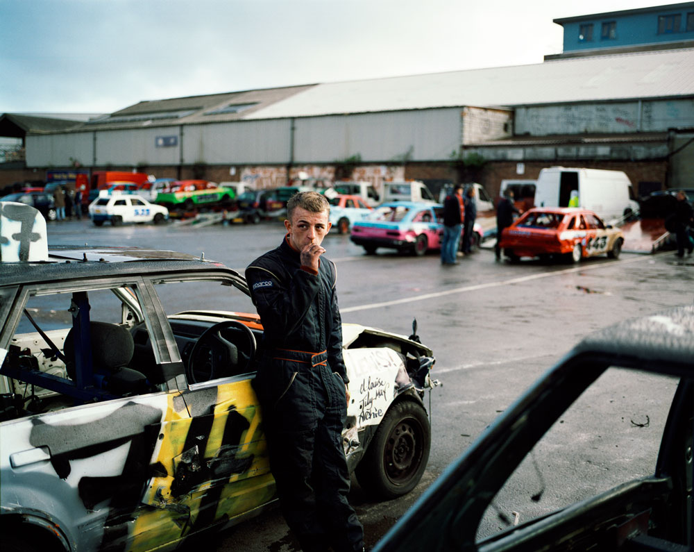 гонки на выживание Истборн Англия стадион Арлингтон